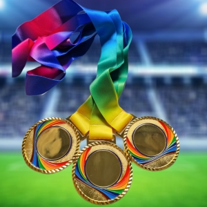 HUY CHƯƠNG 7 MÀU TRƠN *