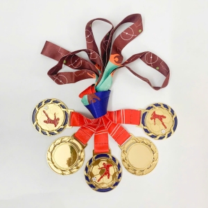 HUY CHƯƠNG CẦU THỦ 5 (dây nâu)