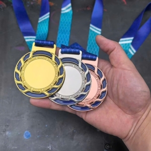 HUY CHƯƠNG TRƠN VIỀN